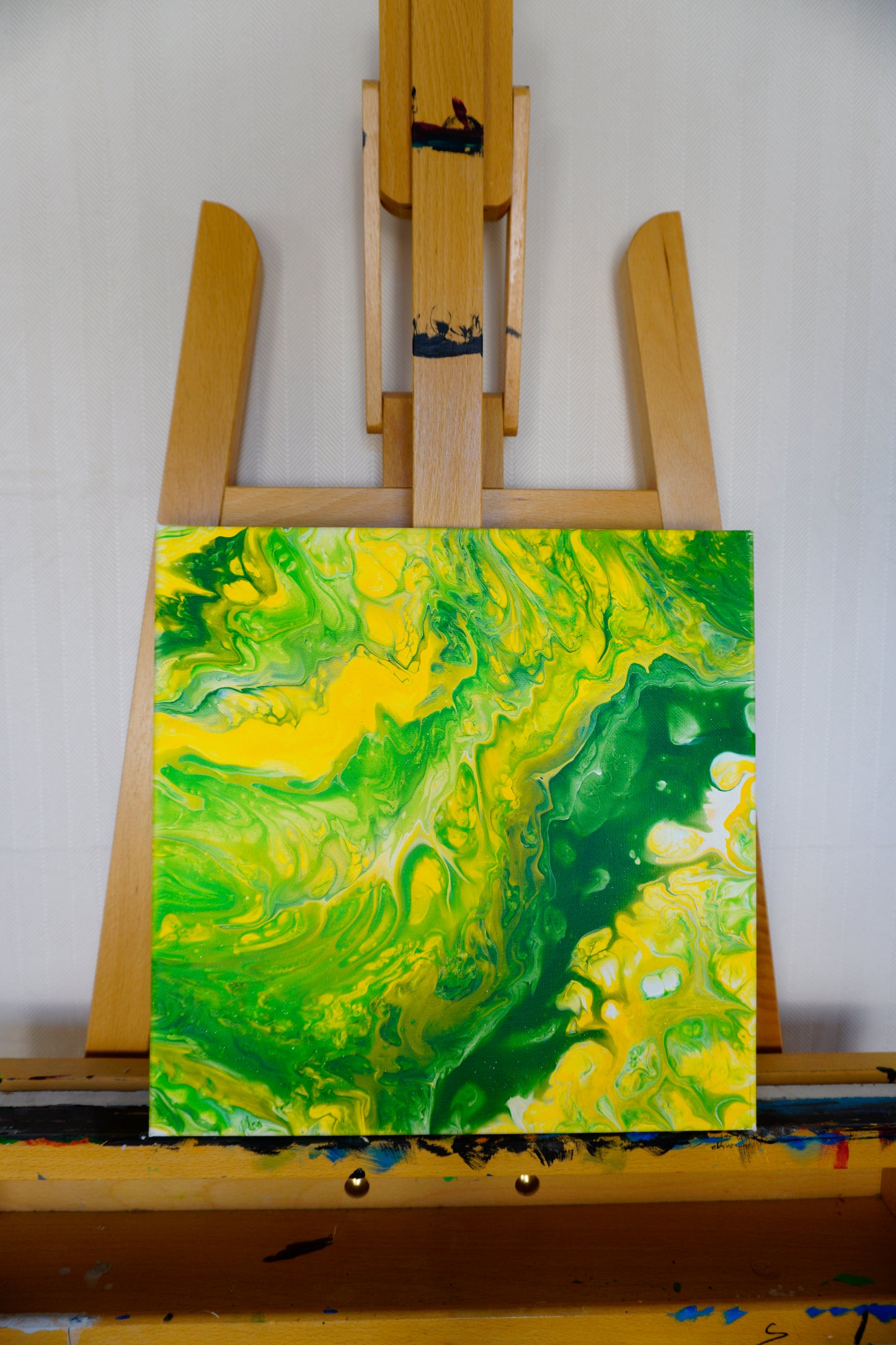 Pouring Nr. 2 (Green and Yellow)